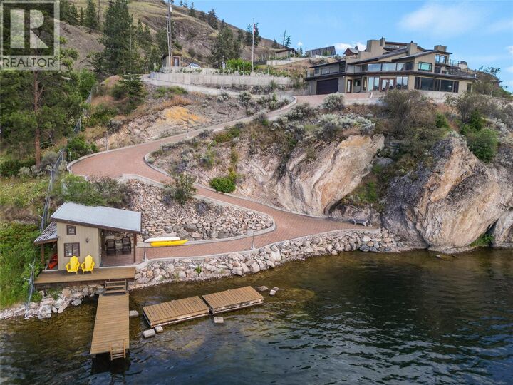 Property Photo: 264 Eastside Road BC V0H 1R0
