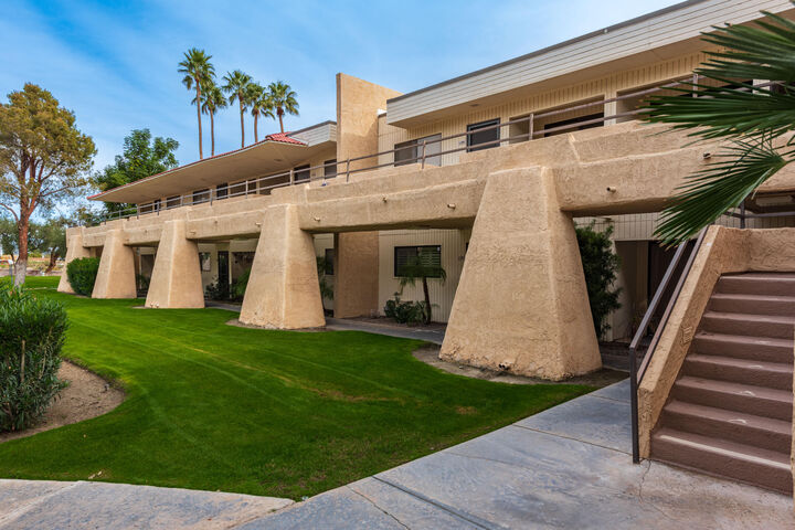 Property Photo:  701 N Los Felices Circle W 208  CA 92262 