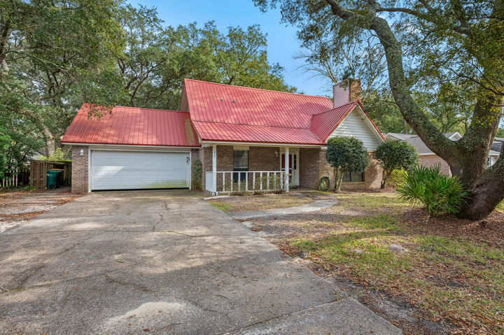 Property Photo:  254 W Dominica Circle  FL 32578 