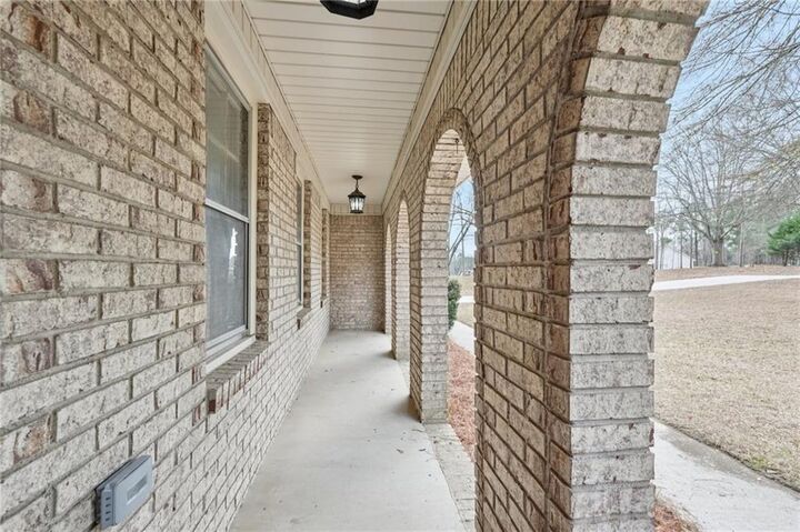 Property Photo: 2576 Ashworth Lake Road GA 30078