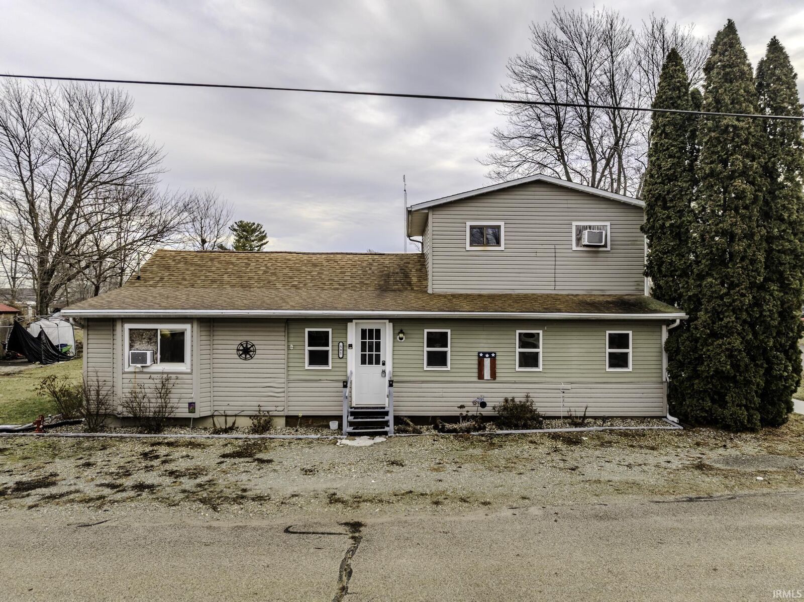 Property Photo:  501 E Sycamore Street  IN 46982 