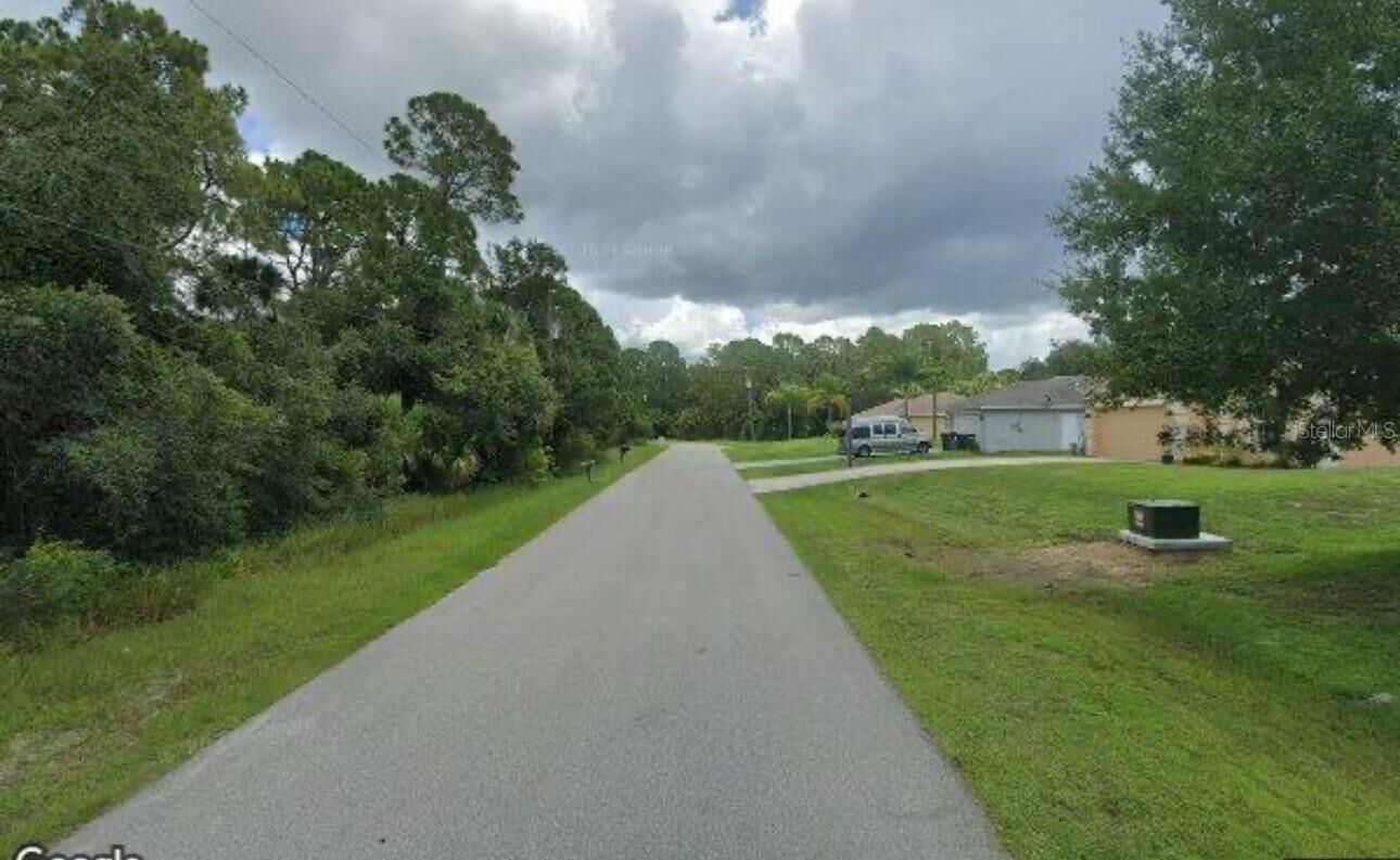 Property Photo:  Shalimar Terrace  FL 34286 