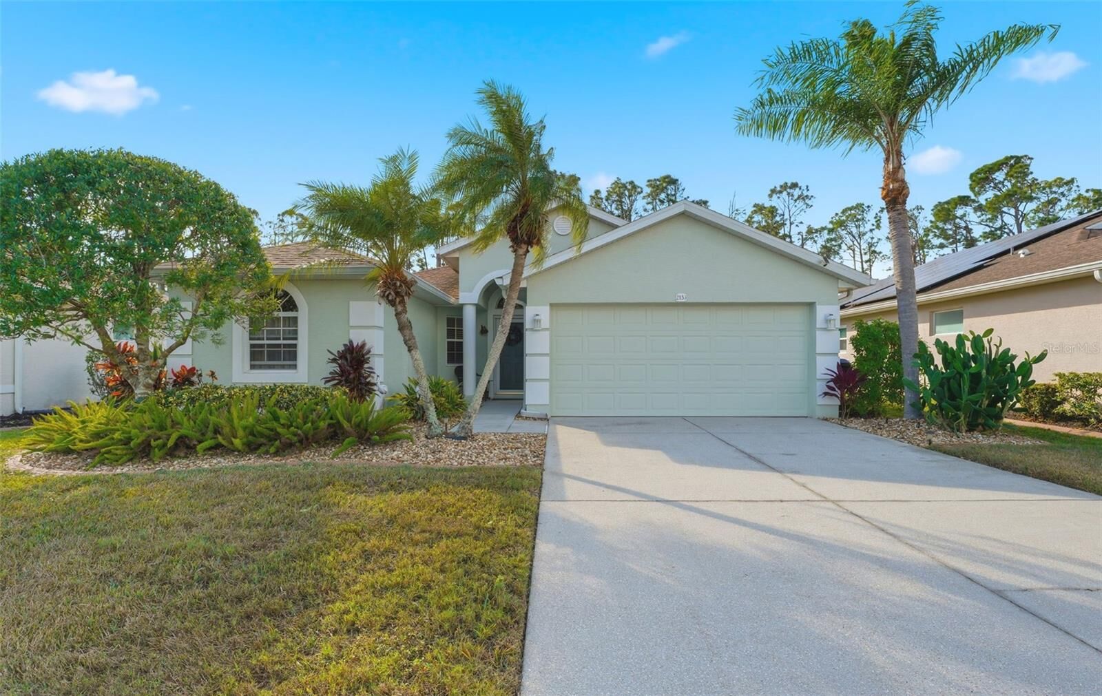 Property Photo:  2153 Boxwood Street  FL 34289 