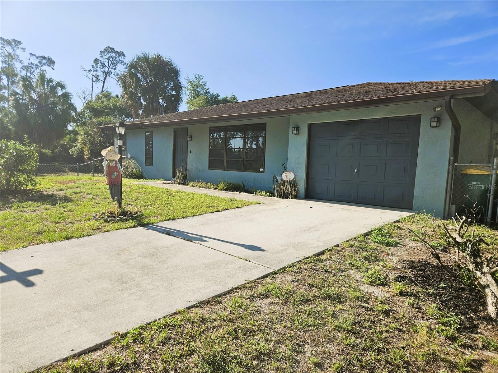Property Photo:  17461 Wellsley Avenue  FL 33954 