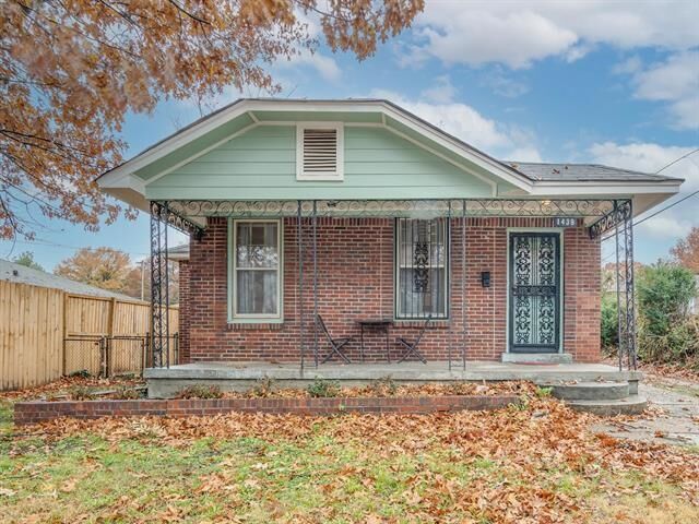 Property Photo: 1439 Pillow St TN 38106