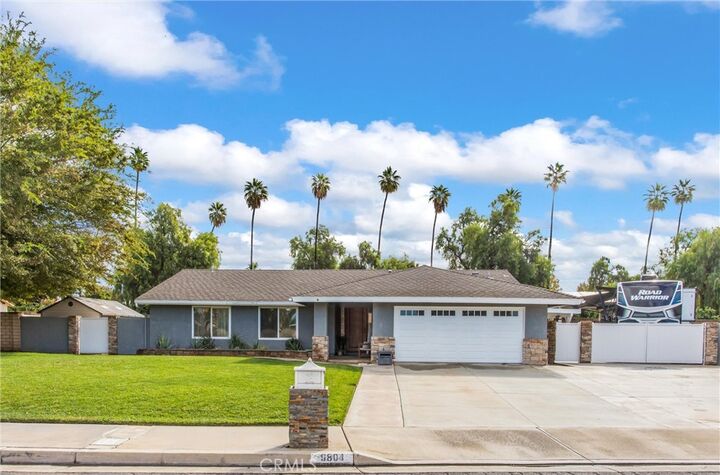 Property Photo:  9804 Calle Esplanade  CA 92503 