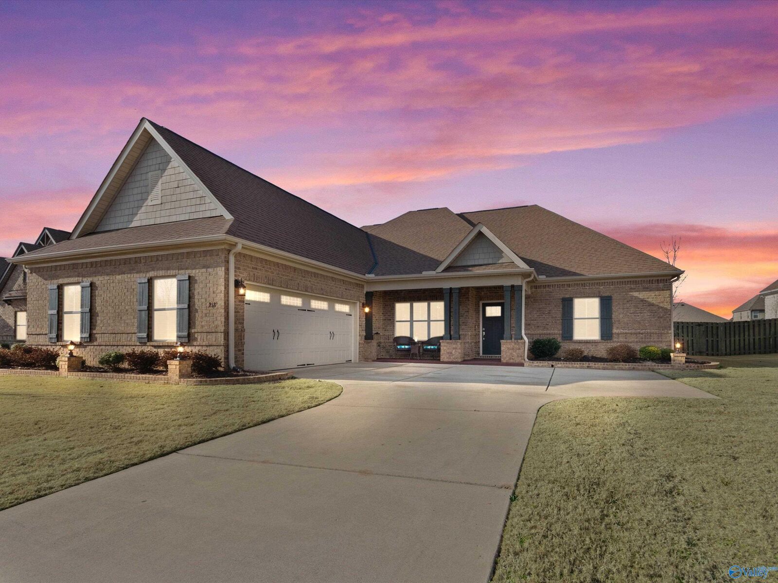 Property Photo:  218 Island Reserve Circle SW  AL 35824 