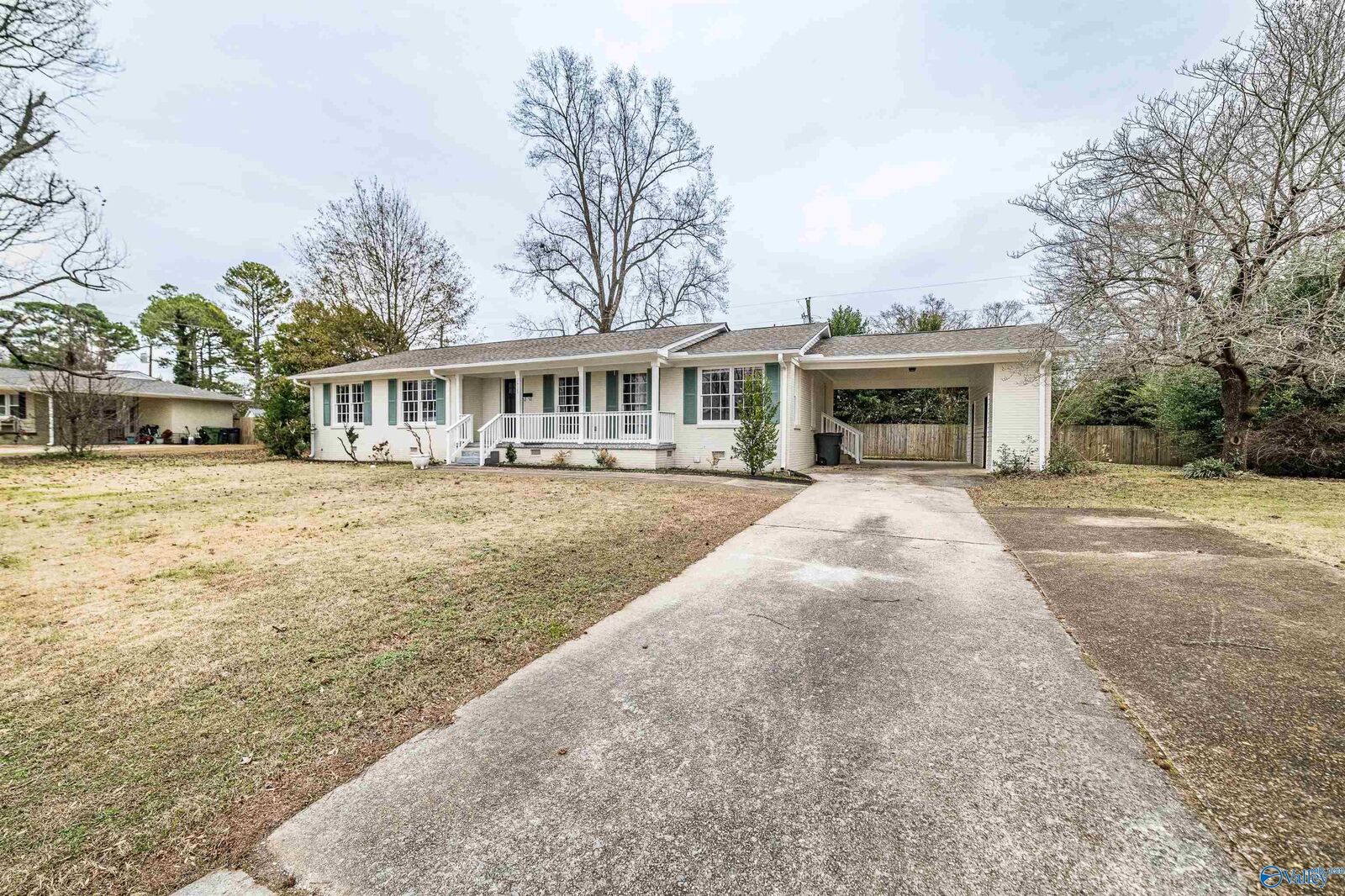 Property Photo:  2815 Lafayette Road SW  AL 35801 