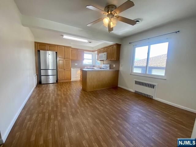 Property Photo:  61 Bayliss Street 2  NJ 07031 