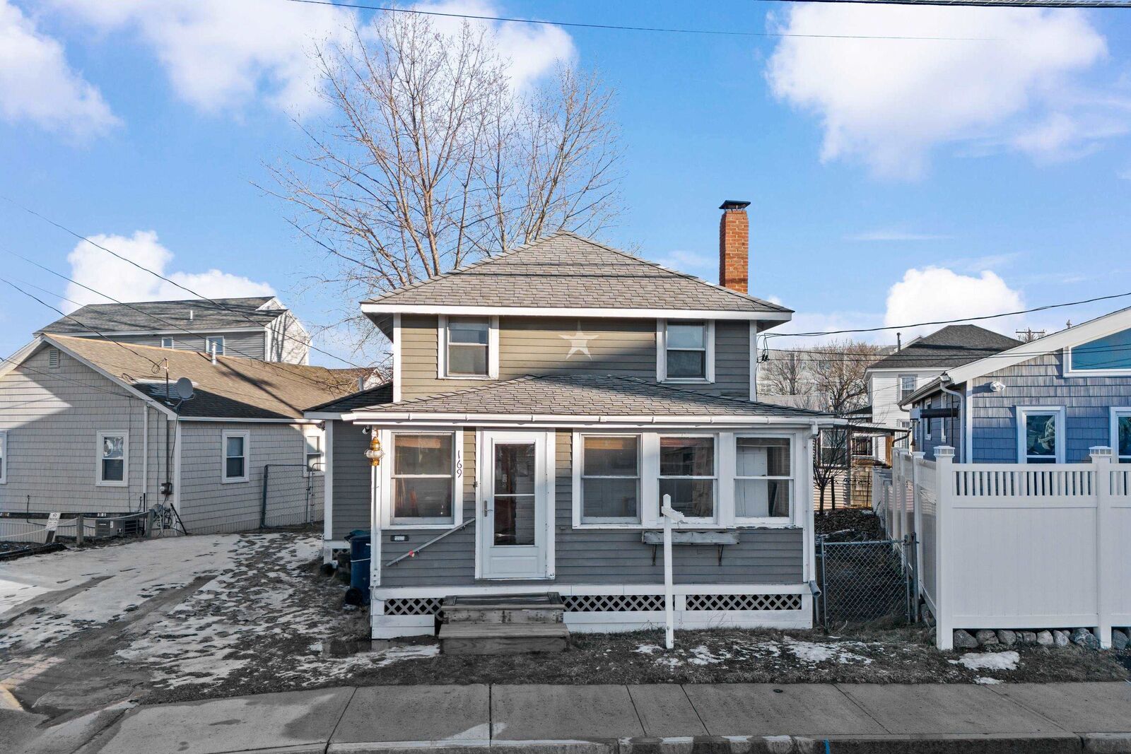 Property Photo:  169 Ashworth Avenue  NH 03842 