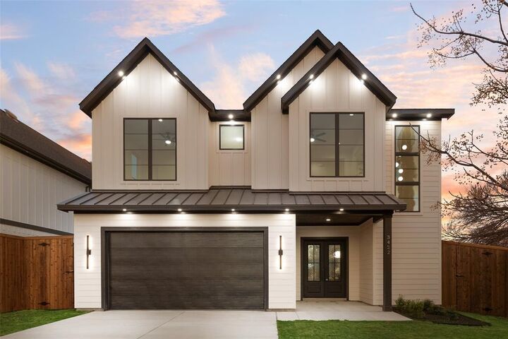 Property Photo: 3422 Bogata Boulevard TX 75220