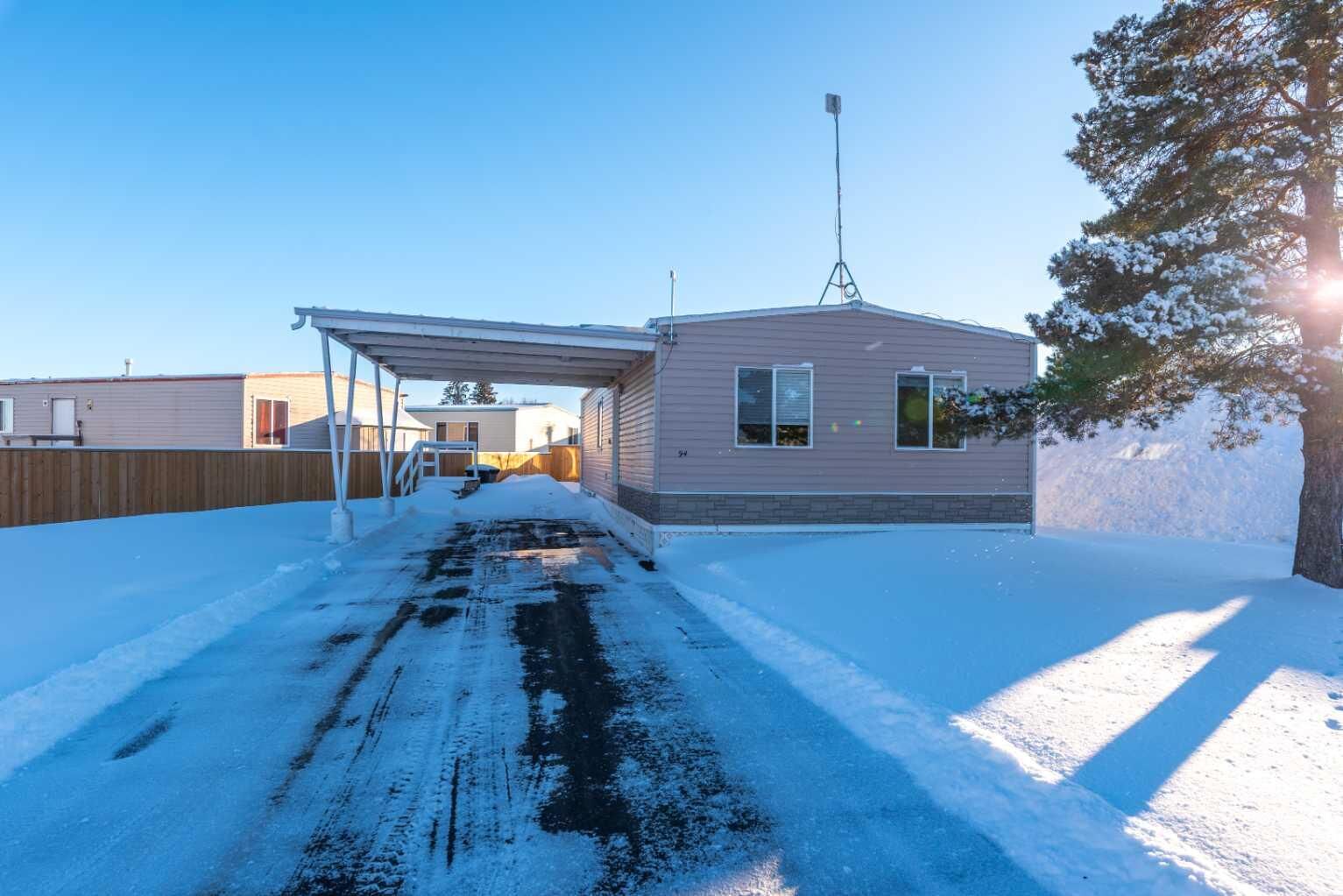 Photo de la propriété:  5308 57 Street 94  AB T9V 2A3 