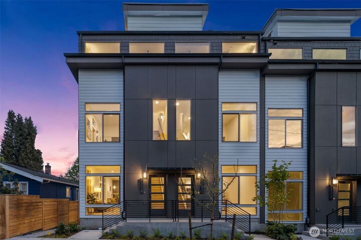 Property Photo:  1203 D N Allen Place  WA 98103 