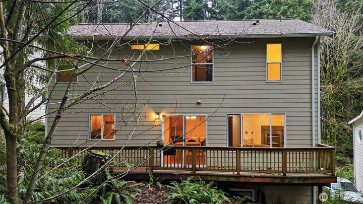Property Photo:  33  Green Hill Road  WA 98229 