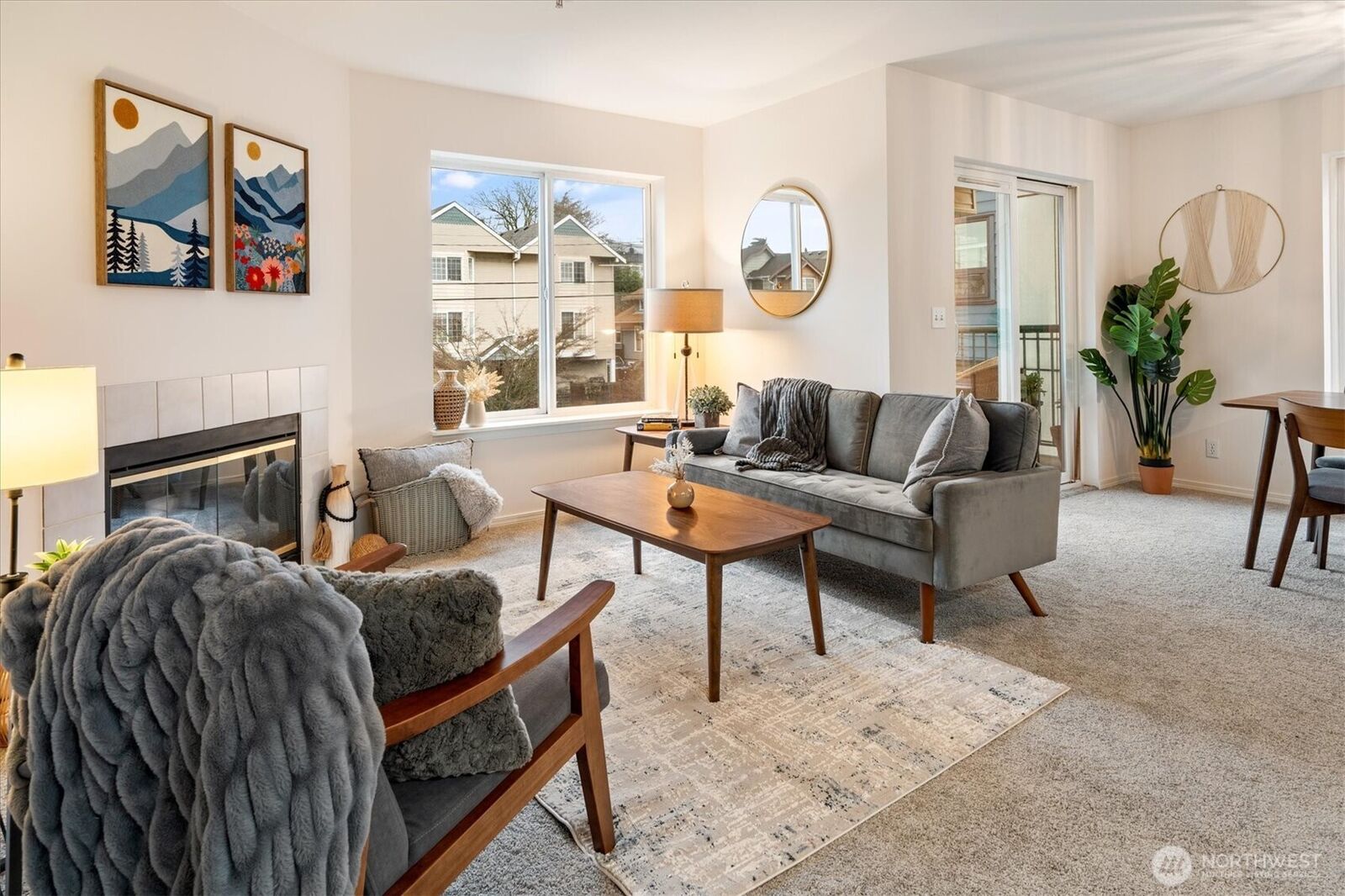 Property Photo: 1733 NW 59th Street 201 WA 98107