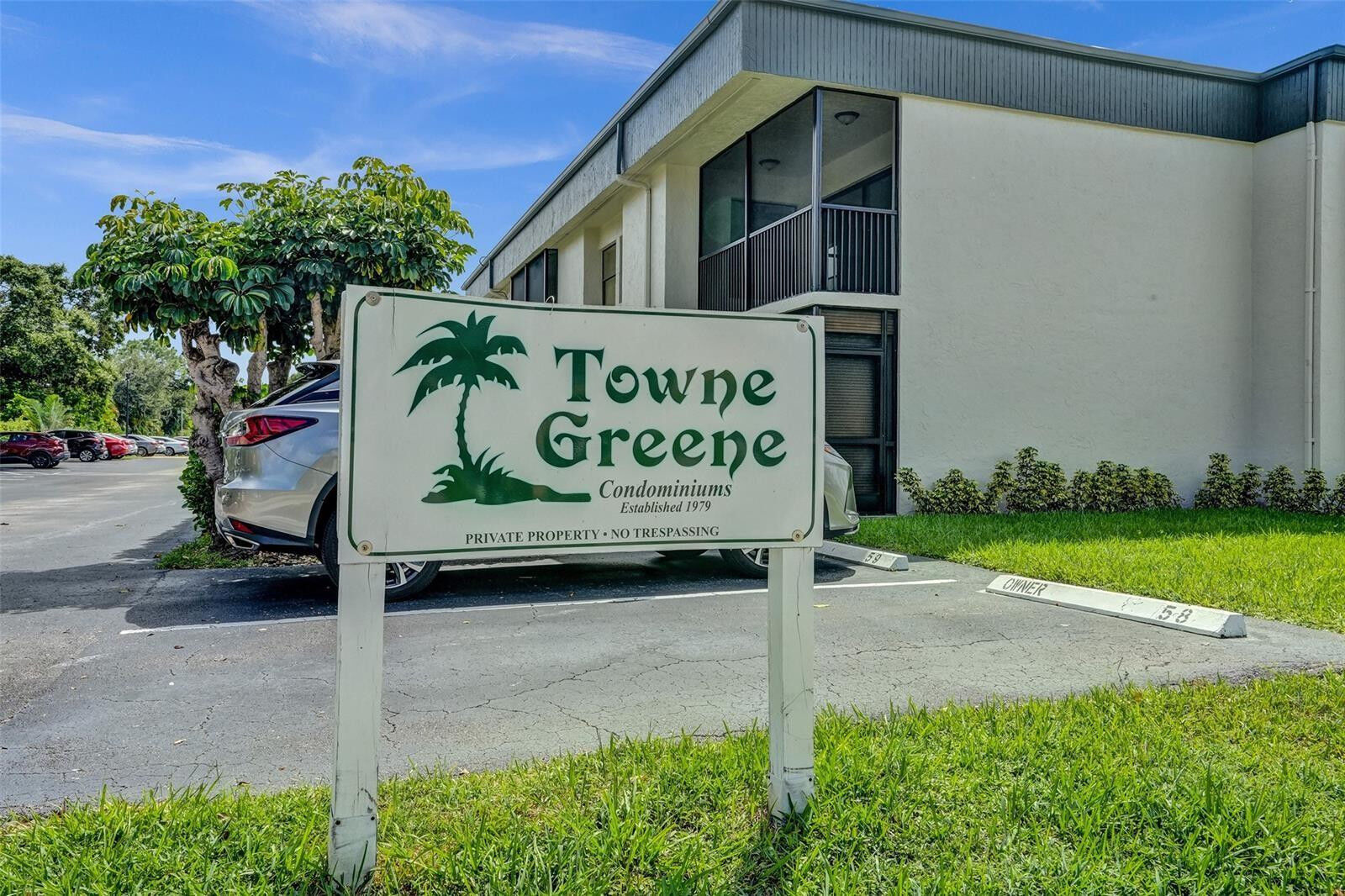 Property Photo:  285 SE 10th Street 7A  FL 33441 
