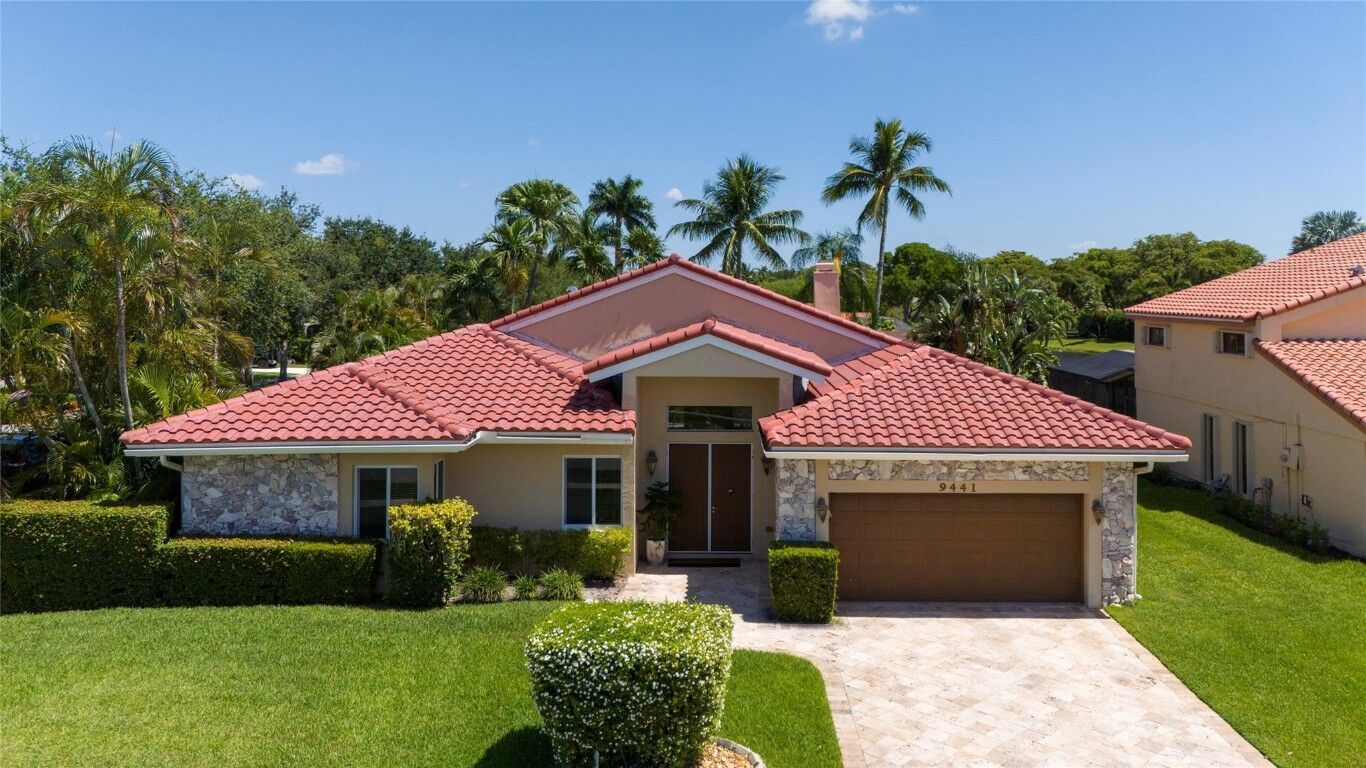 Property Photo: 9441 NW 10th Street FL 33322