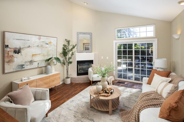 Property Photo:  719 Elizabeth Lane  CA 94025 