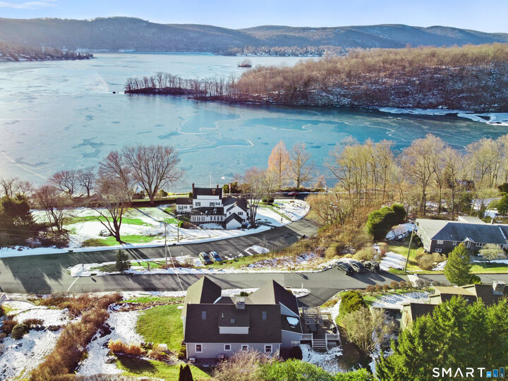 Property Photo:  17 Meadow Lane  CT 06776 