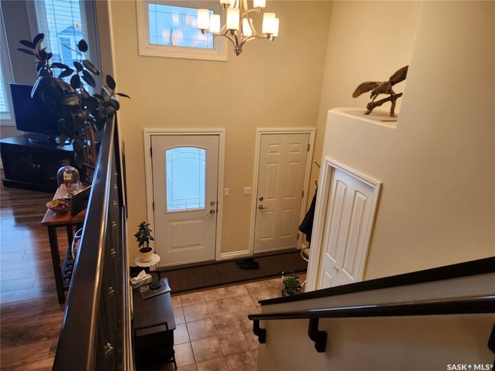 Property Photo:  715 White Oak Avenue  SK S0K 0A1 