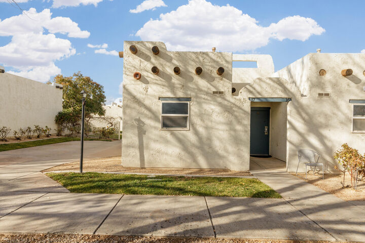 Property Photo:  1999 W Canyon View Dr #17  UT 84770 