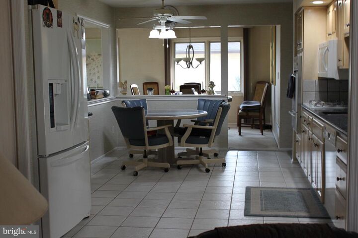 Property Photo:  8 Mint Leaf Drive  NJ 08690 