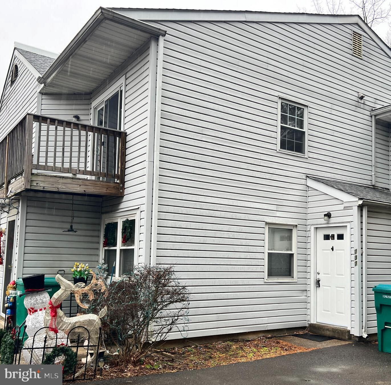 Property Photo:  737 Timber Lane  PA 19047 