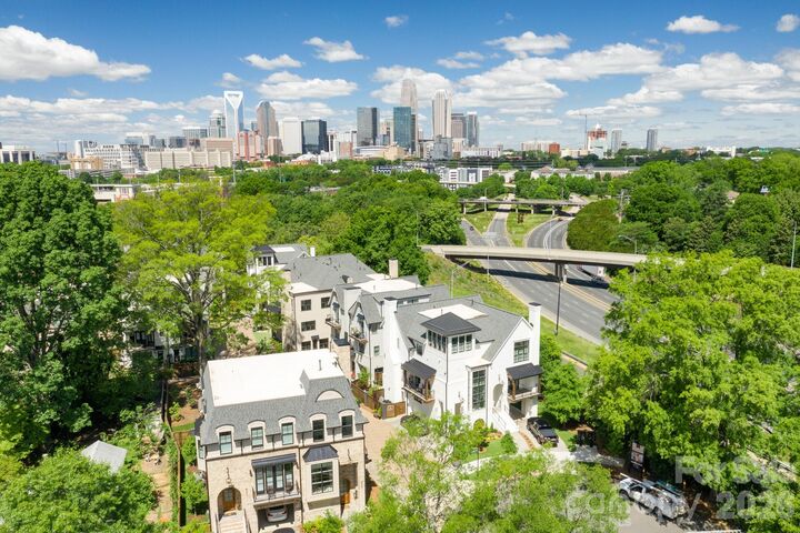 Property Photo:  607 Mattie Rose Lane  NC 28204 