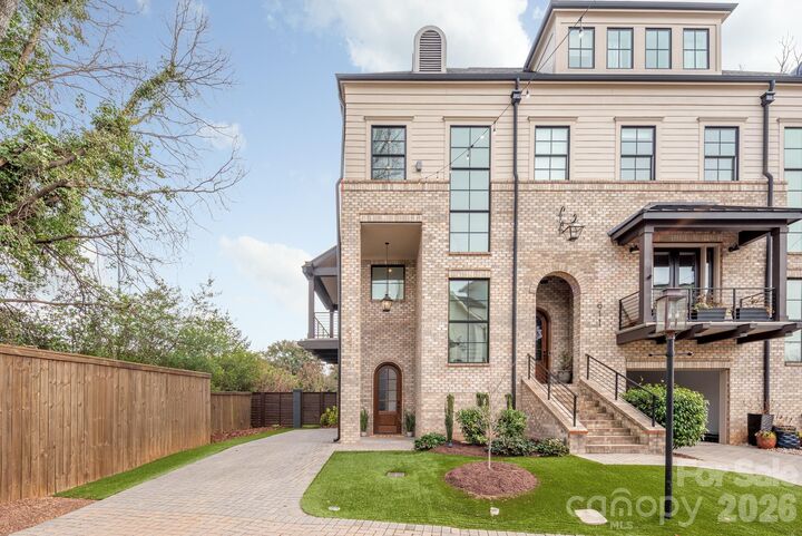 Property Photo: 607 Mattie Rose Lane NC 28204