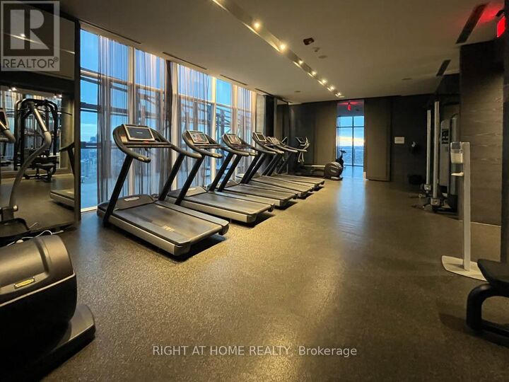 Property Photo:  65 St Mary Street 3804  ON M5S 0A6 