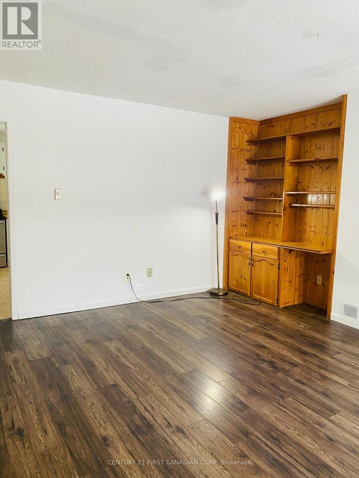 Property Photo:  1775 Culver Drive 242  ON N5V 3H6 