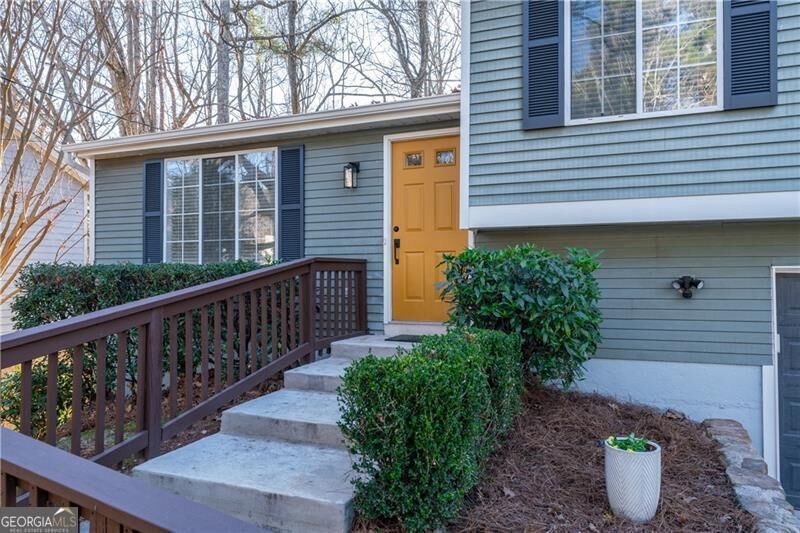 Property Photo: 6734 Graves Mill Drive GA 30093