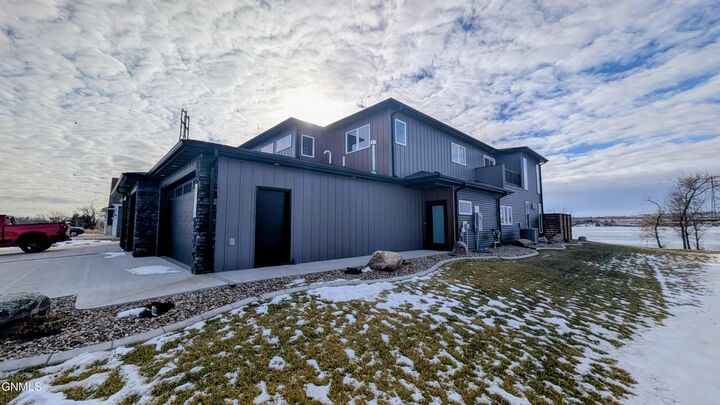 Property Photo:  5834 Misty Waters Drive  ND 58503 