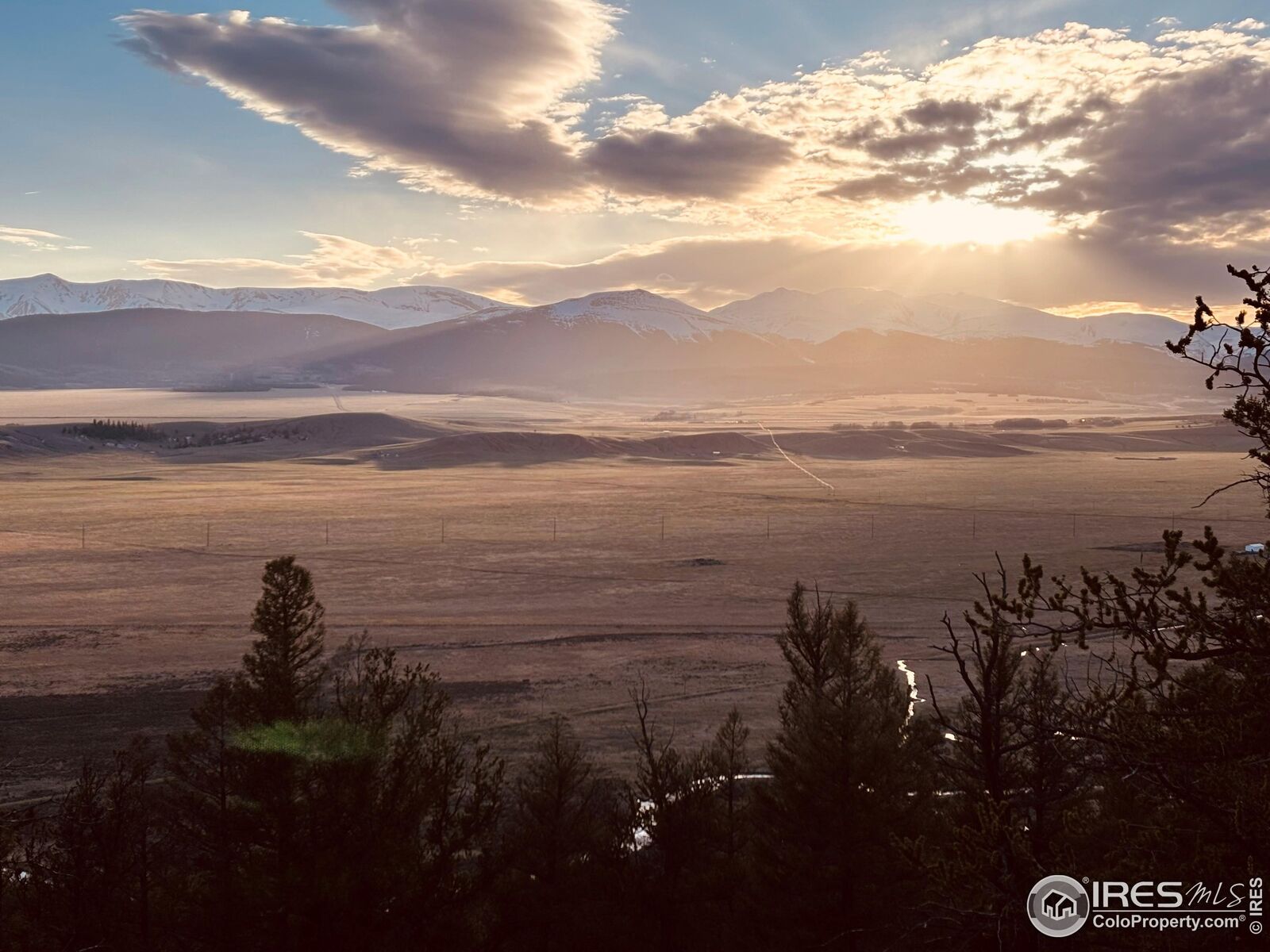 Property Photo:  2091 Middle Fork Vis  CO 80440 