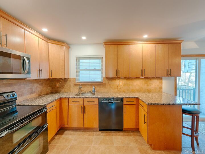 Property Photo:  4 Forge Gate Drive F2b  NY 10516 