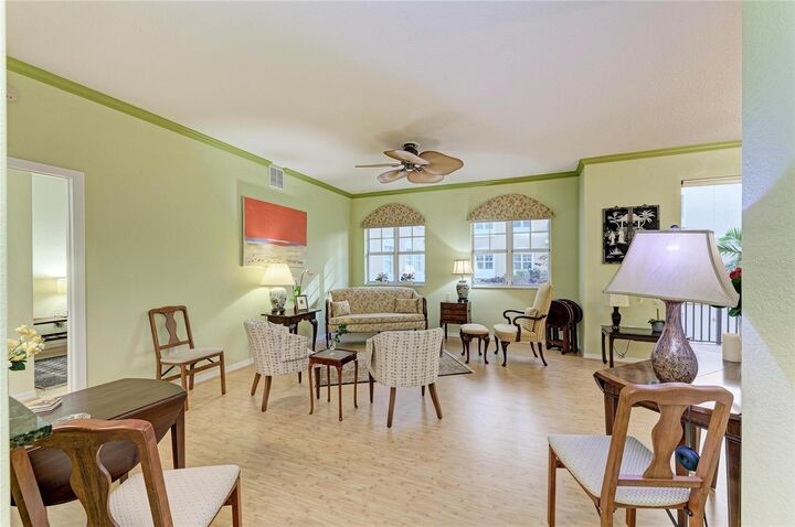 Property Photo:  1064 N Tamiami Trail 1212  FL 34236 