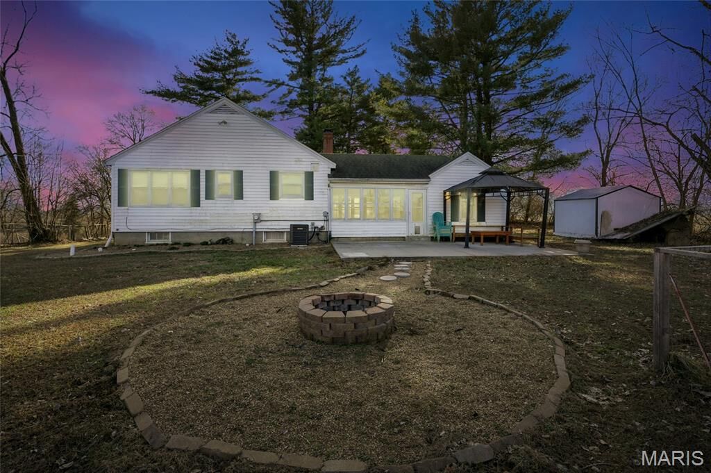 Property Photo:  1200 N Highway 79  MO 63347 