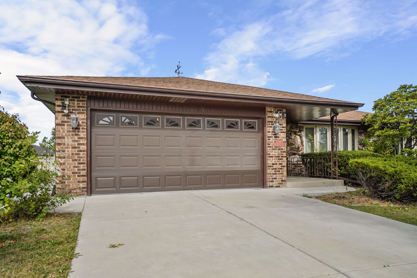 Property Photo:  7712 Sequoia Court  IL 60462 