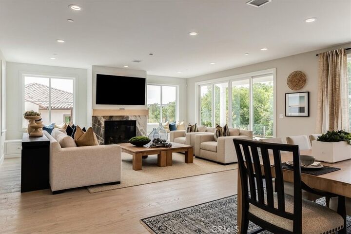 Property Photo:  1458 Parsons Way  CA 93401 