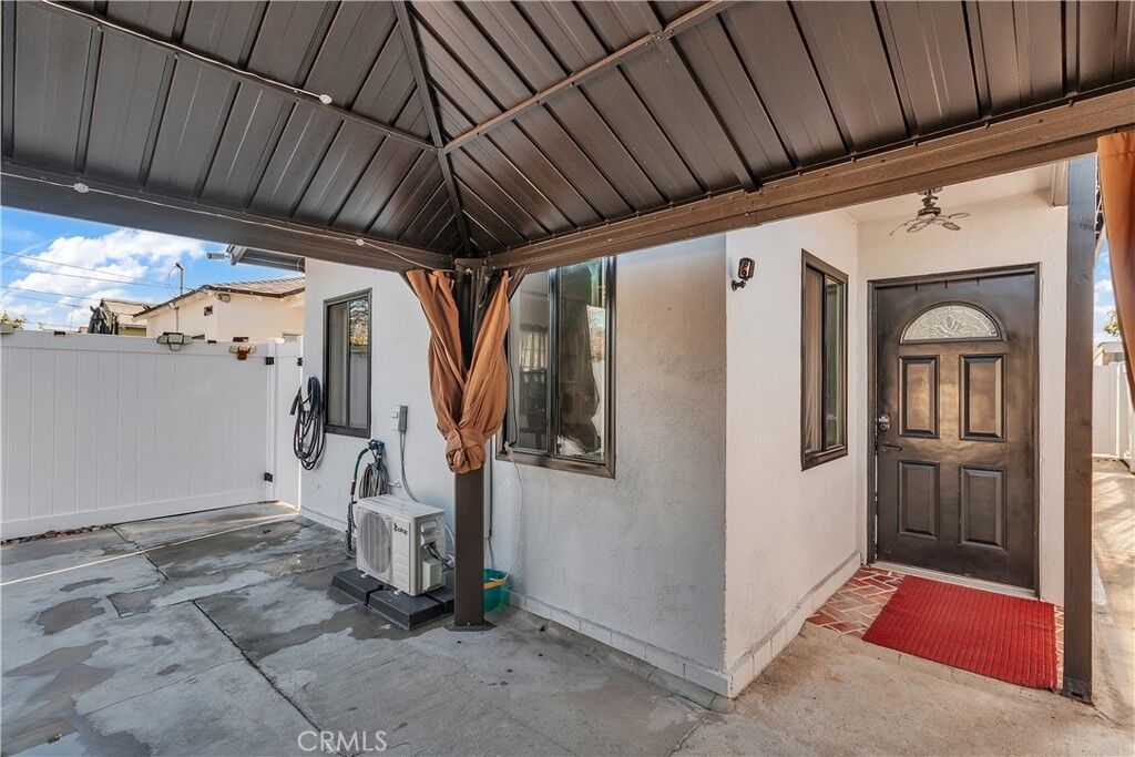 Property Photo: 12140 Lowemont CA 90650