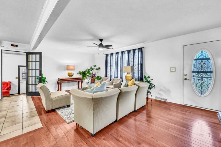 Property Photo: 209 Sewell Dr TN 37042