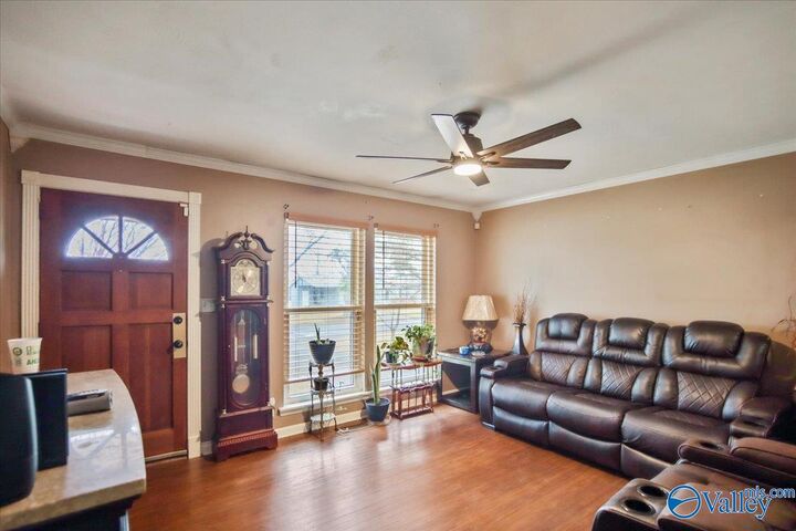 Property Photo: 305 Beard Street AL 35601