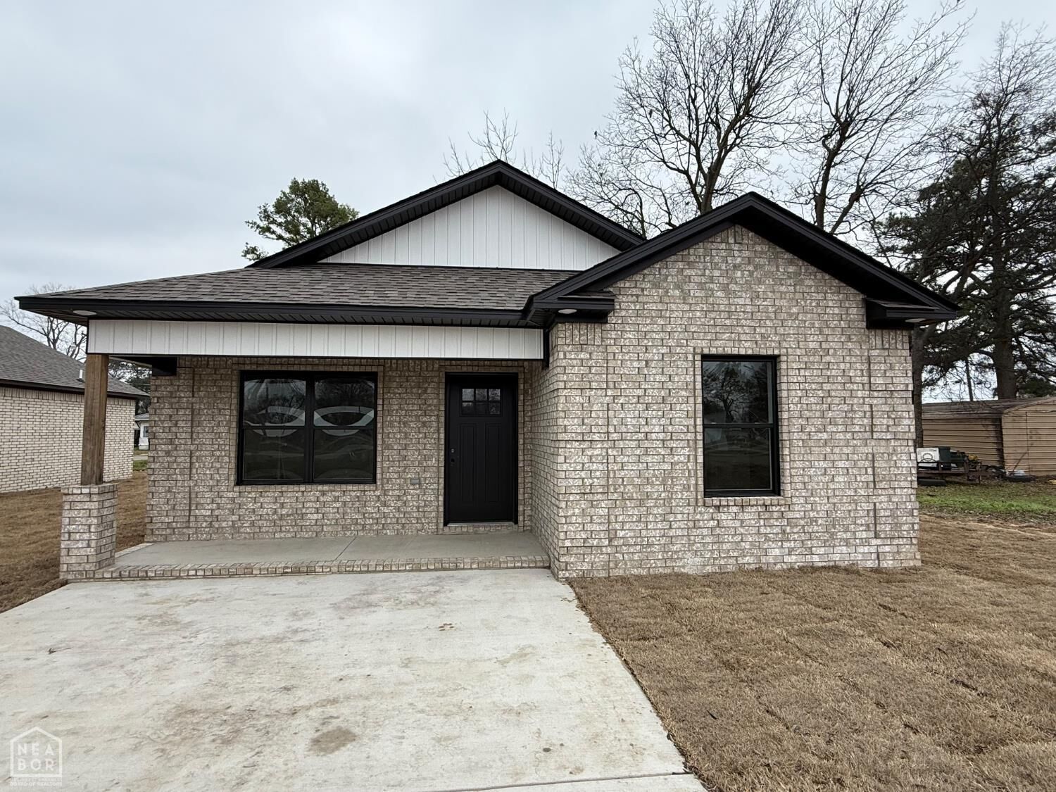 Property Photo: 209 W Dewey AR 72442