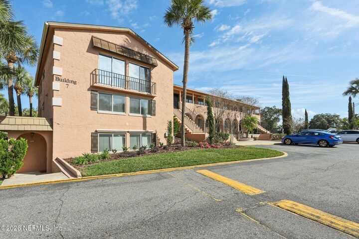 Property Photo: 5375 Ortega Farms Boulevard 708 FL 32210