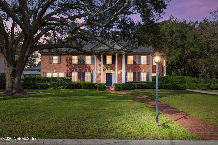 Property Photo:  959 Maple Lane  FL 32207 