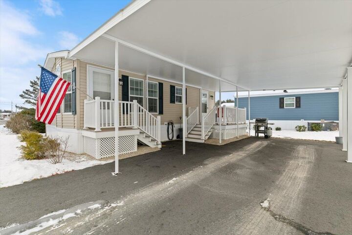 Property Photo:  53 Hagop Road  NH 03079 