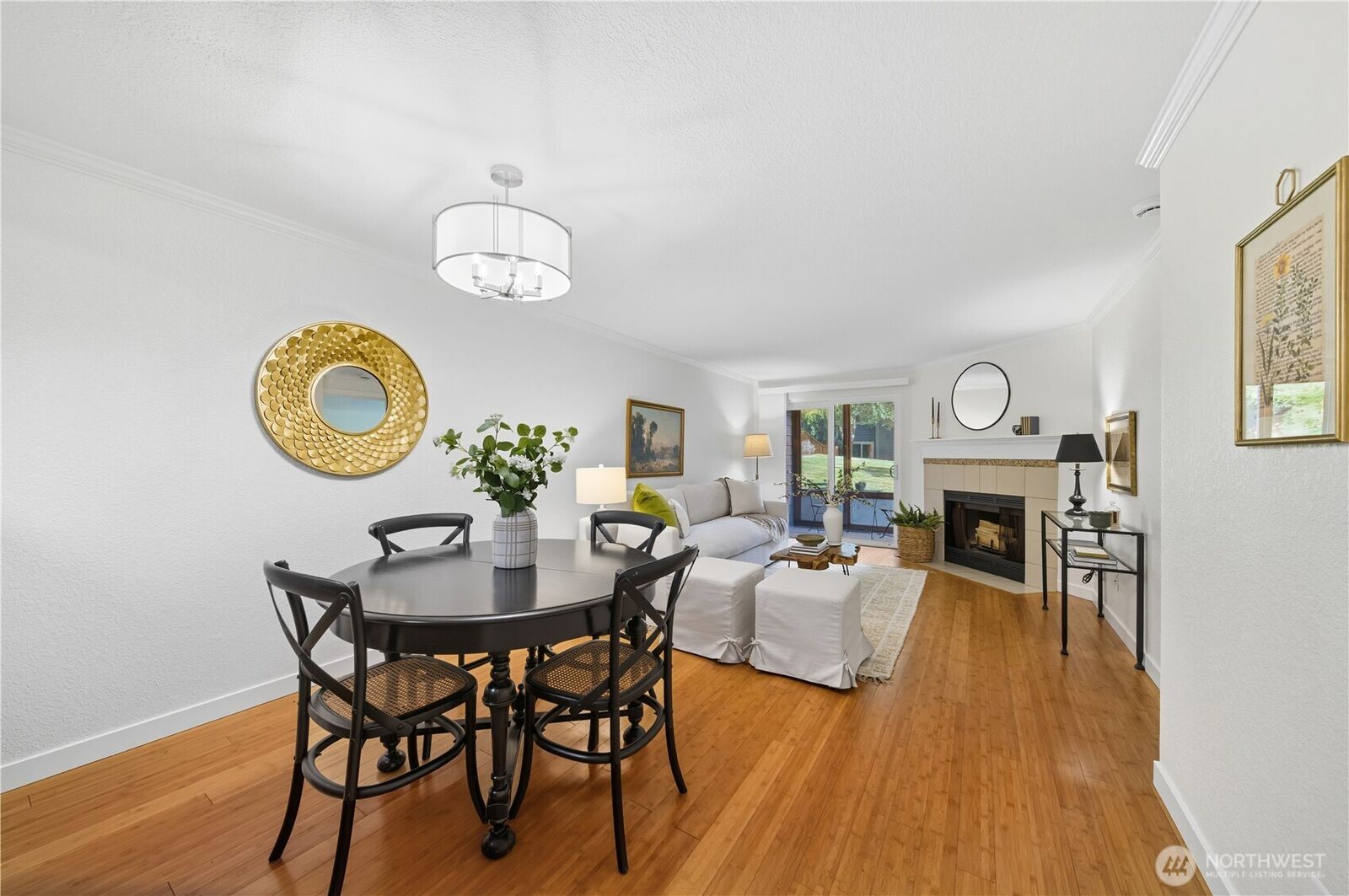 Property Photo:  12601 SE 41st Place C102  WA 98006 