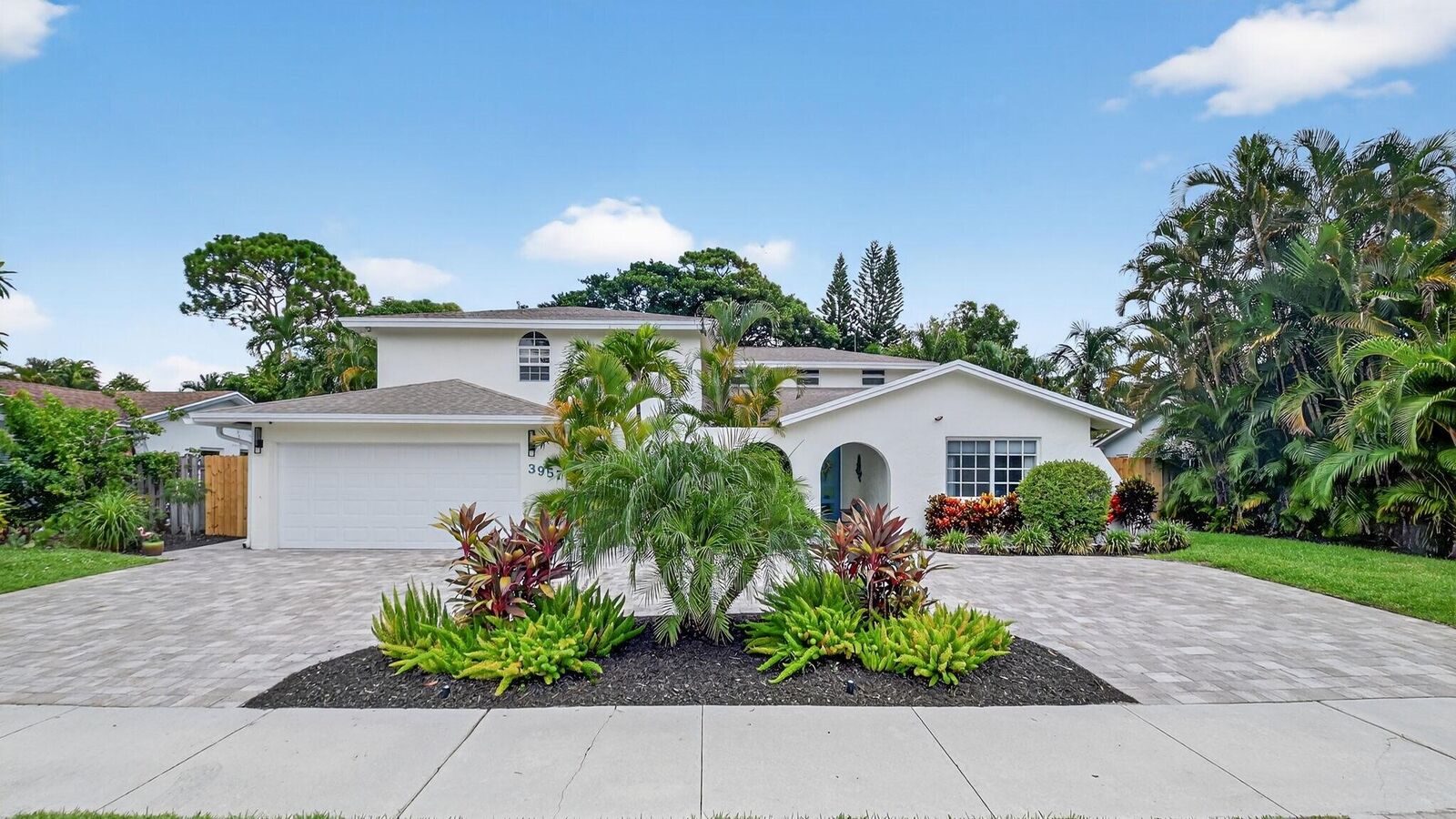 Property Photo:  3957 NW 7th Court  FL 33445 