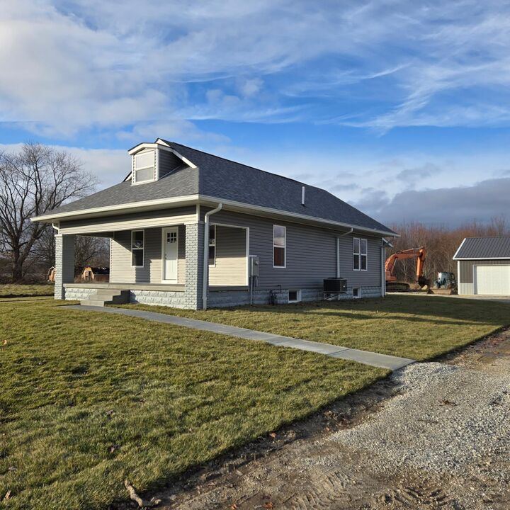Property Photo:  6342 E County Road 300  IN 47031 