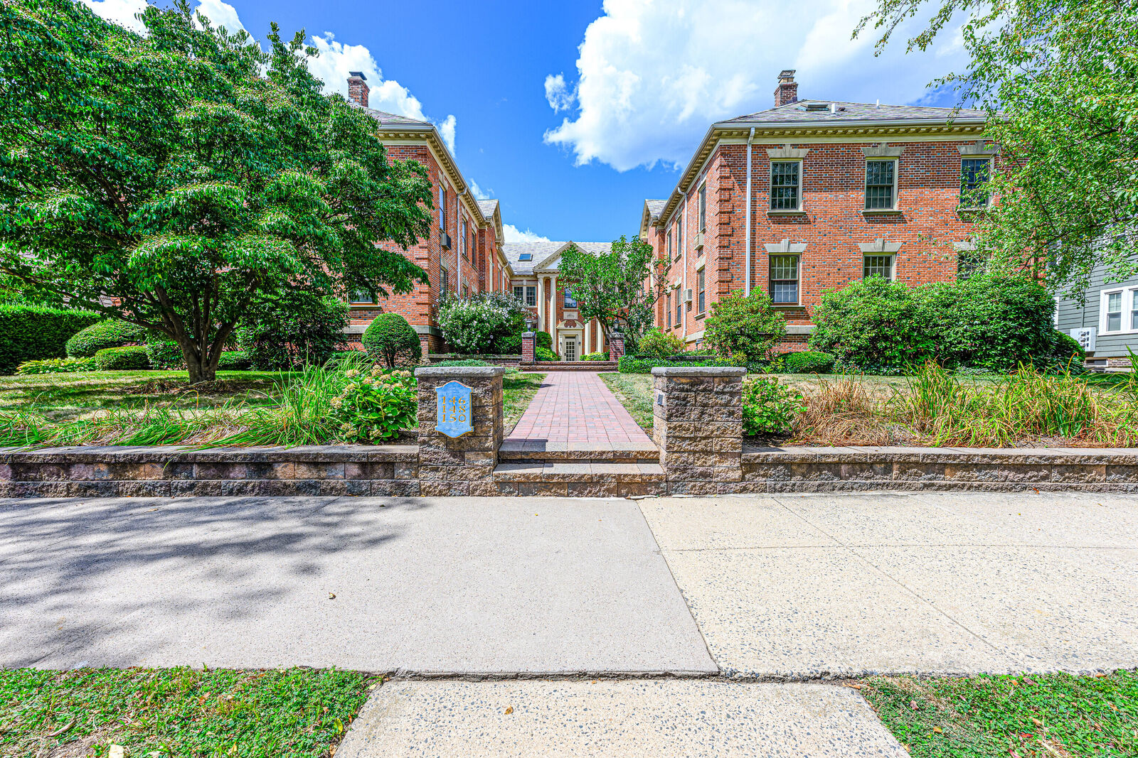 Property Photo:  148 Everit Street Apt F  CT 06511 